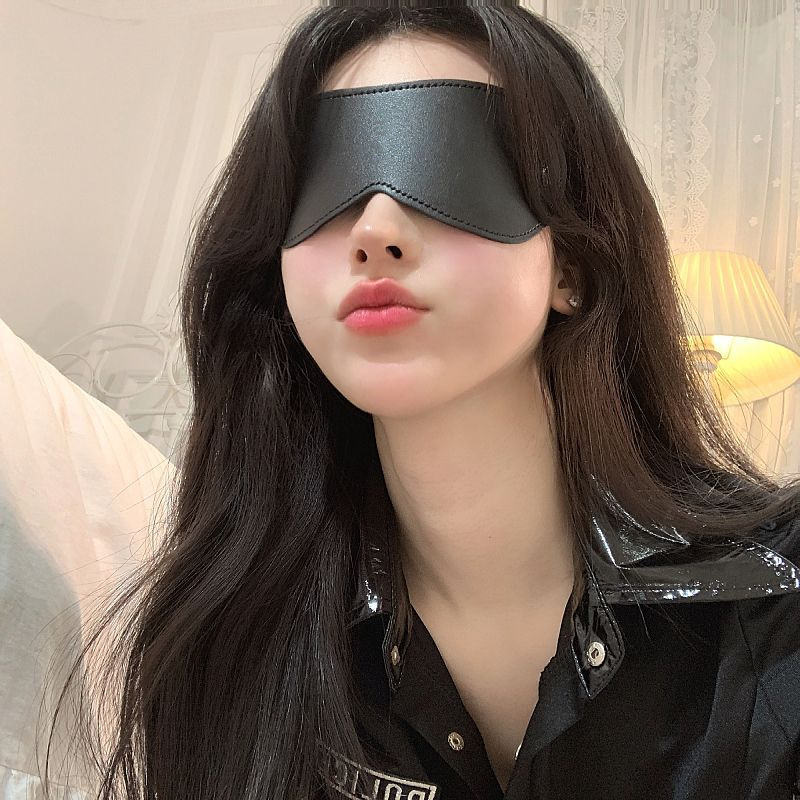 Leather SM Blindfold Eye Mask for Sensory Deprivation, Couples Roleplay & Masquerade Games